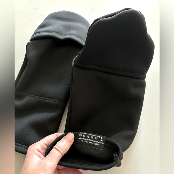 Running Mitts - Picture 3 of 5